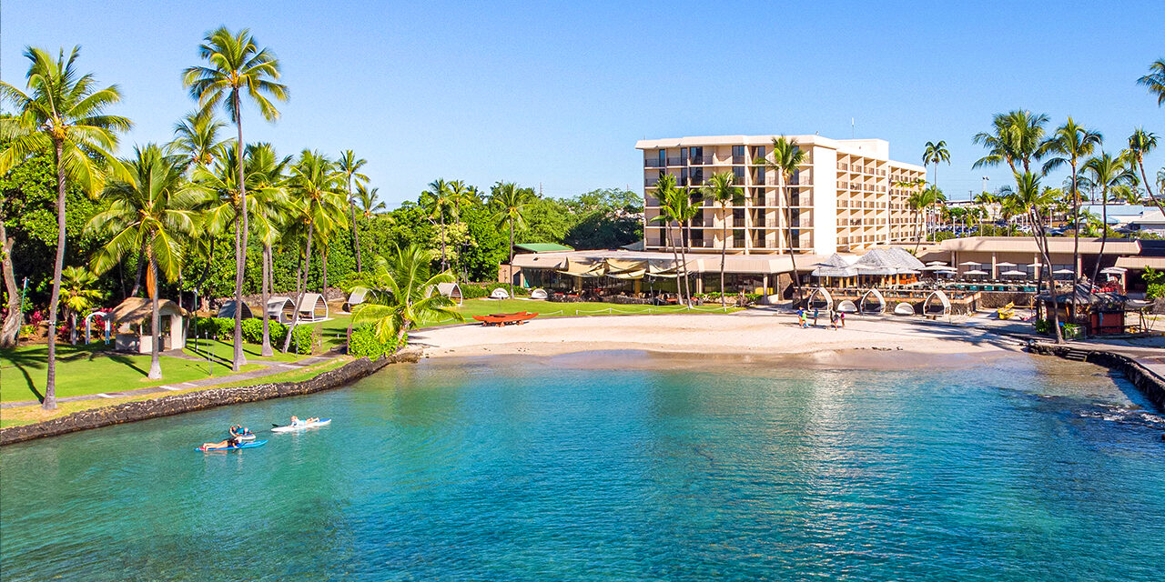 Courtyard King Kamehameha’s Kona Beach Hotel