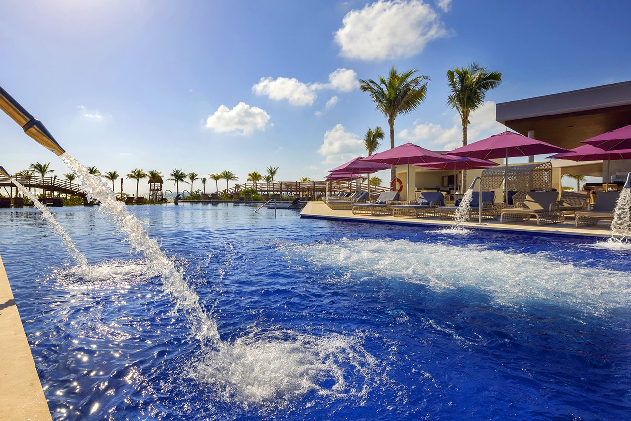 planet hollywood adult scene cancun mexico lgbt-friendly stay