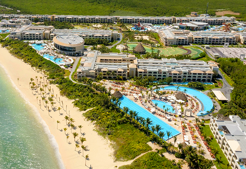 grand at moon palace cuncun mexico all-inclusive family escape