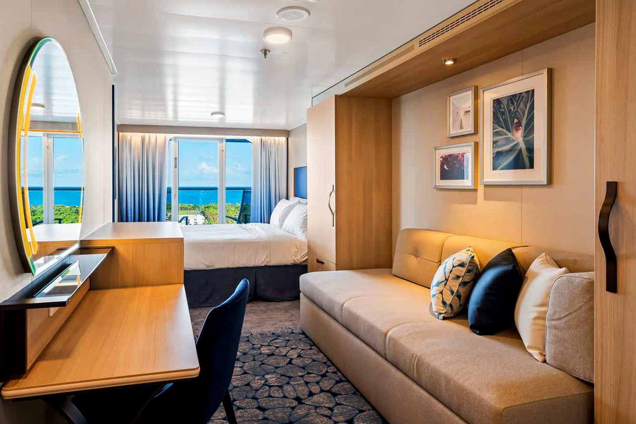 wonder-of-the-seas-rooms ocean view balcony